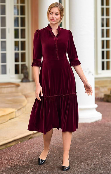 Ladies Victorian Velvet Dress