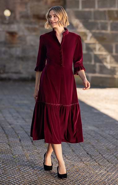Ladies Victorian Velvet Dress
