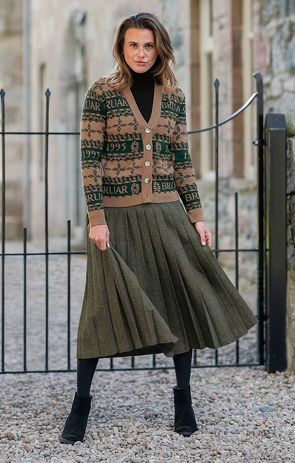 Ladies Tweed All Round Pleat Skirt