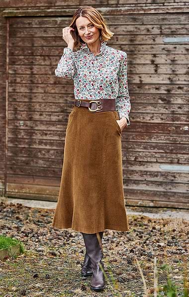 Ladies Long Fluted Needlecord Skirt