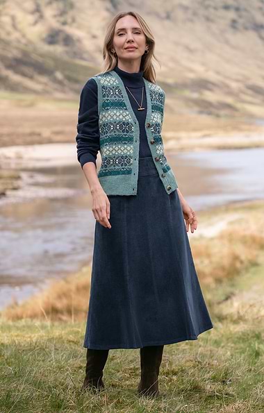Ladies Long Fluted Needlecord Skirt