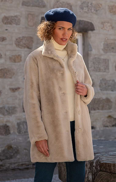 Ladies 3/4 Faux Fur Coat