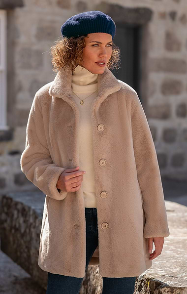 Ladies 3/4 Faux Fur Coat