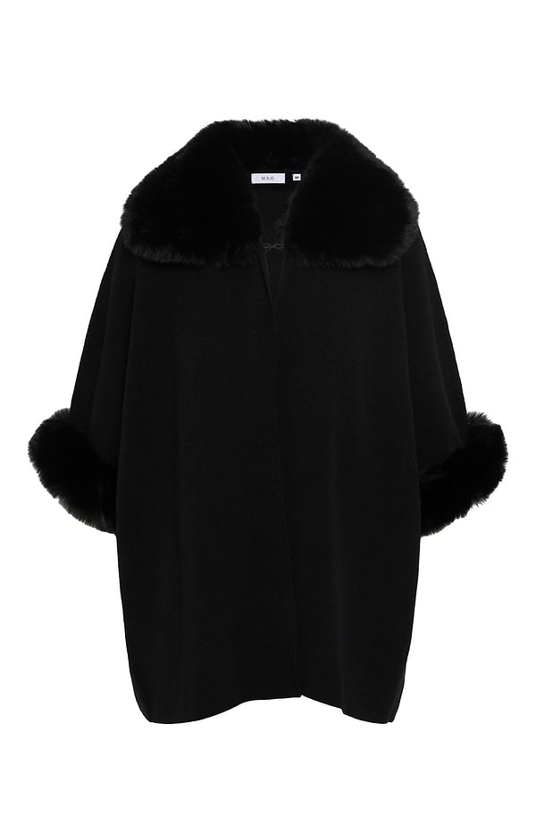 Ladies Faux Fur Knitted Cape