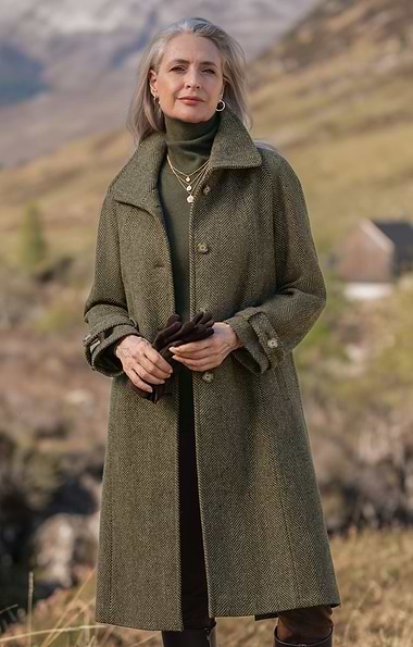 Ladies British Tweed Full Length Raglan Coat