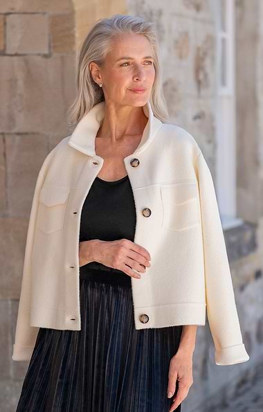 Ladies Cropped Button Collar Jacket