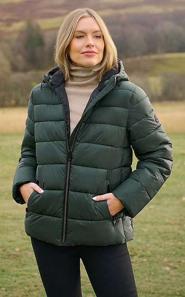 Ladies Hooded Quilt Jacket