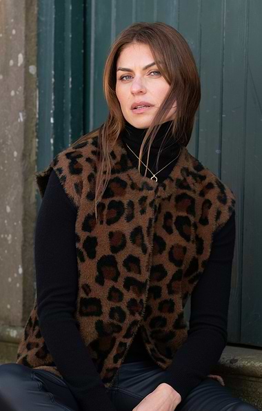 Ladies Leopard Faux Fur Gilet