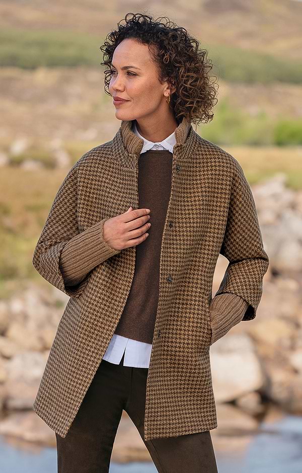 Ladies Tweed Coat With Knitted Trims