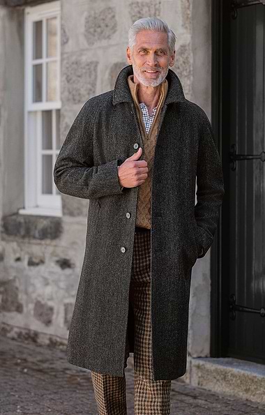 Men's Raglan Sleeve British Tweed Coat