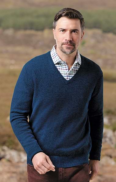 Men's Lambswool V Neck