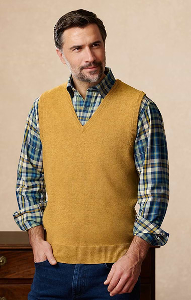 Men's V Neck Lambswool Slipover