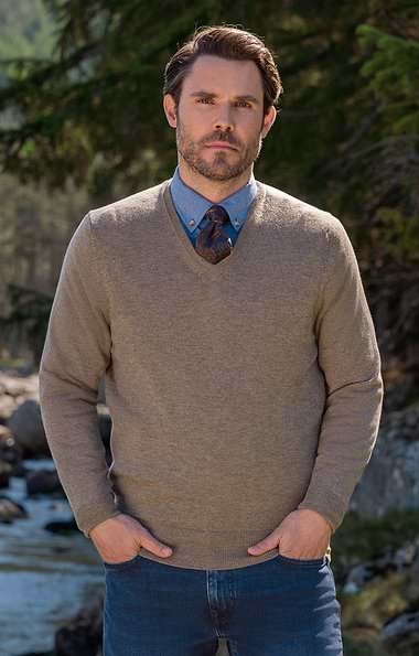 Men's Merino V-Neck Jumper