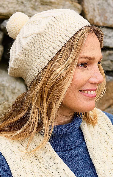 Ladies Carraigdonn Bobble Beret