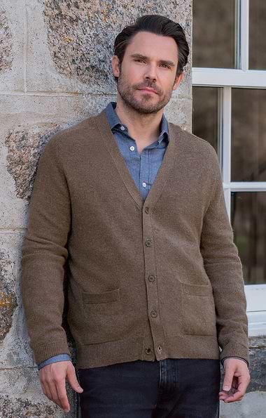 Men's House of Bruar 2-Ply Lambswool V-Neck Cardigan