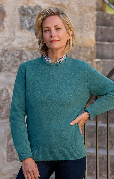 Ladies House of Bruar Lambswool Crew Neck Jumper