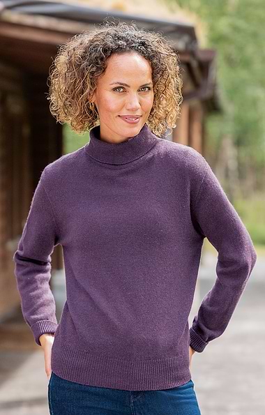 Ladies House of Bruar Lambswool Roll Neck