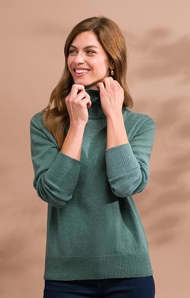 Ladies House of Bruar Lambswool Roll Neck