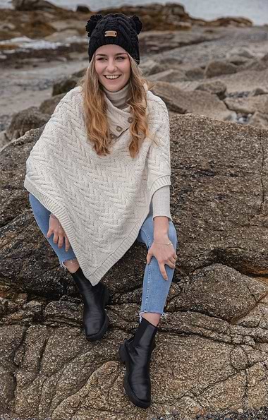 Ladies Aran Button Poncho