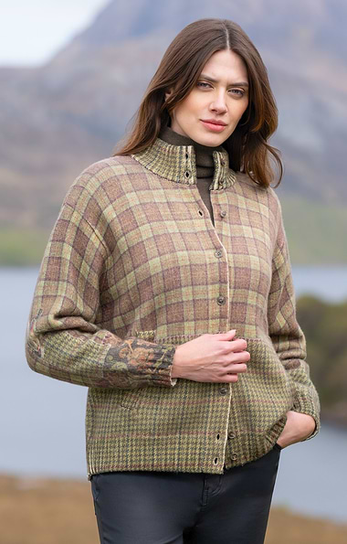 Ladies Duck Tartan Wool Cardigan