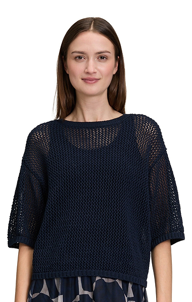 Ladies Betty & Co Crochet Knit T-shirt