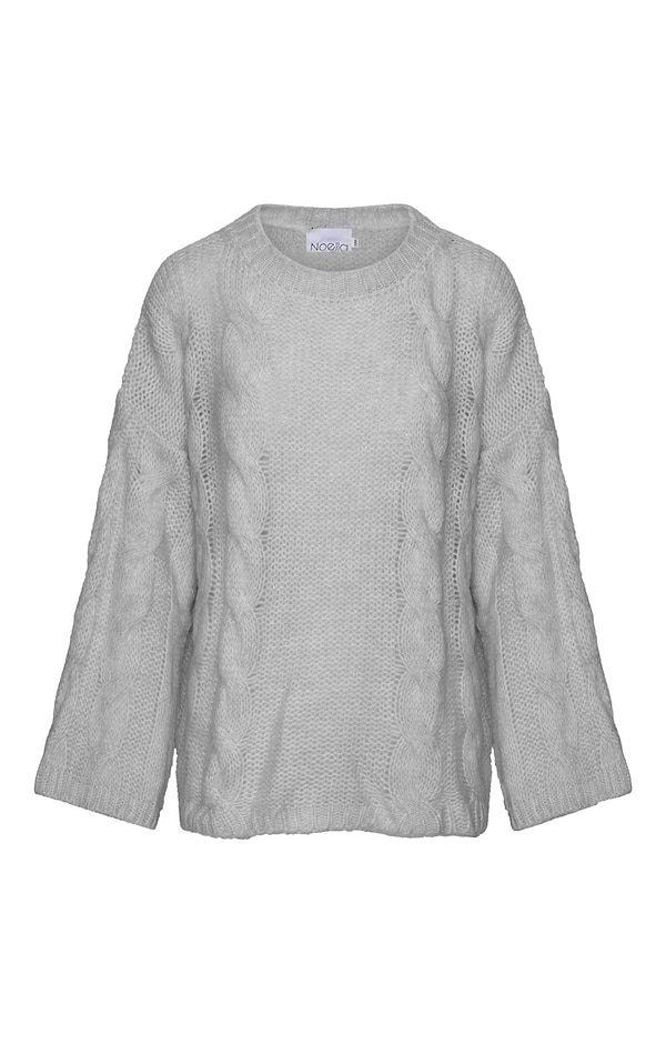 Ladies Lyza Relaxed Cable Knit Sweater