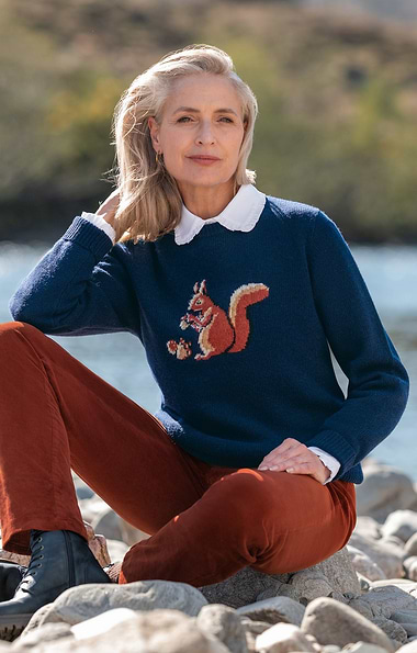 Ladies Lambswool Graphic Crew Neck Jumper