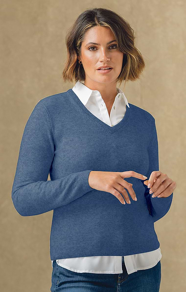 Ladies 2-Ply Cashmere V-Neck Sweater