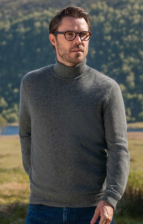 Men's Cashmere Roll Sweater