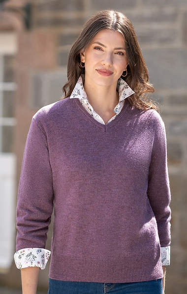 Ladies 3-Ply Cashmere V Neck