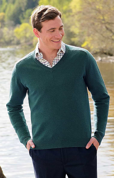 Men's Cashmere V-Neck Jumper